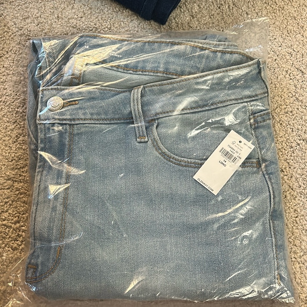 OLD NAVY HIGH RISE WOW SUPER SKINNY JEANS SIZE 14 LONG LIGHT WASH